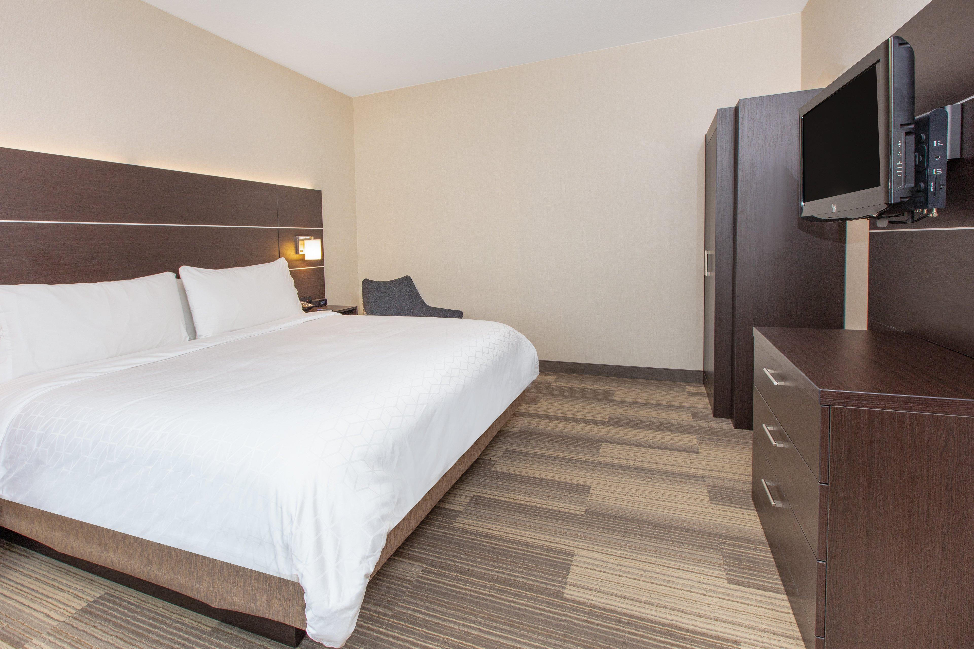Holiday Inn Express Hotel & Suites Seaside Convention Center By Ihg Exterior photo