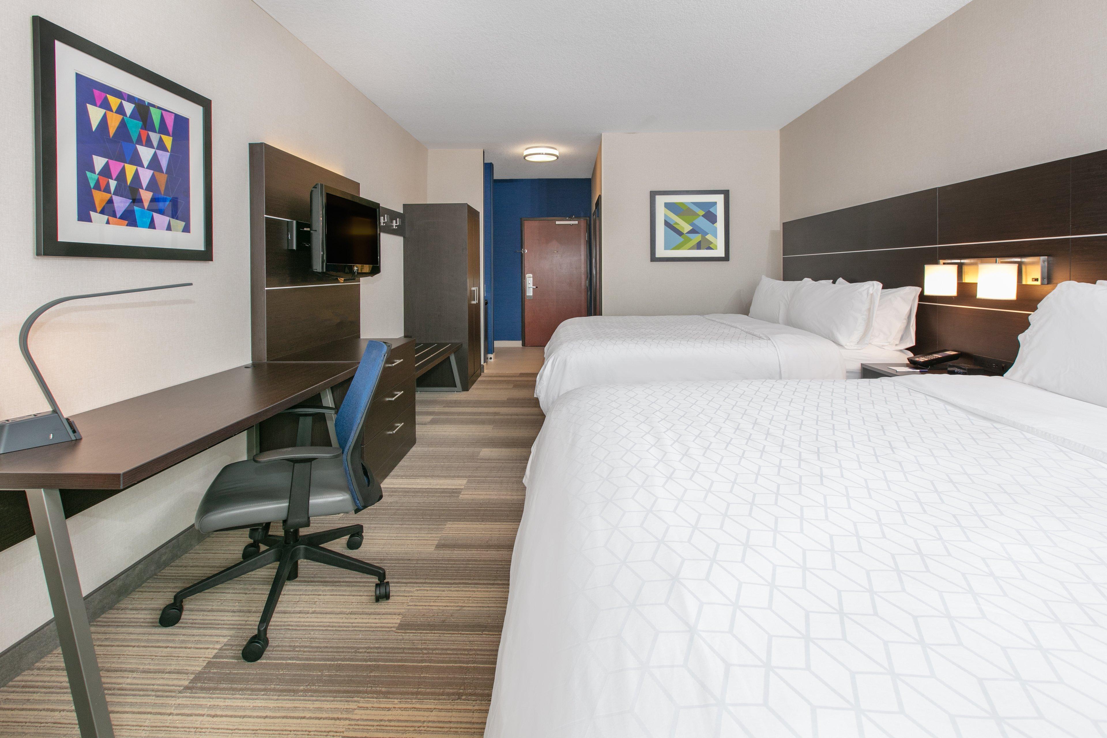 Holiday Inn Express Hotel & Suites Seaside Convention Center By Ihg Exterior photo