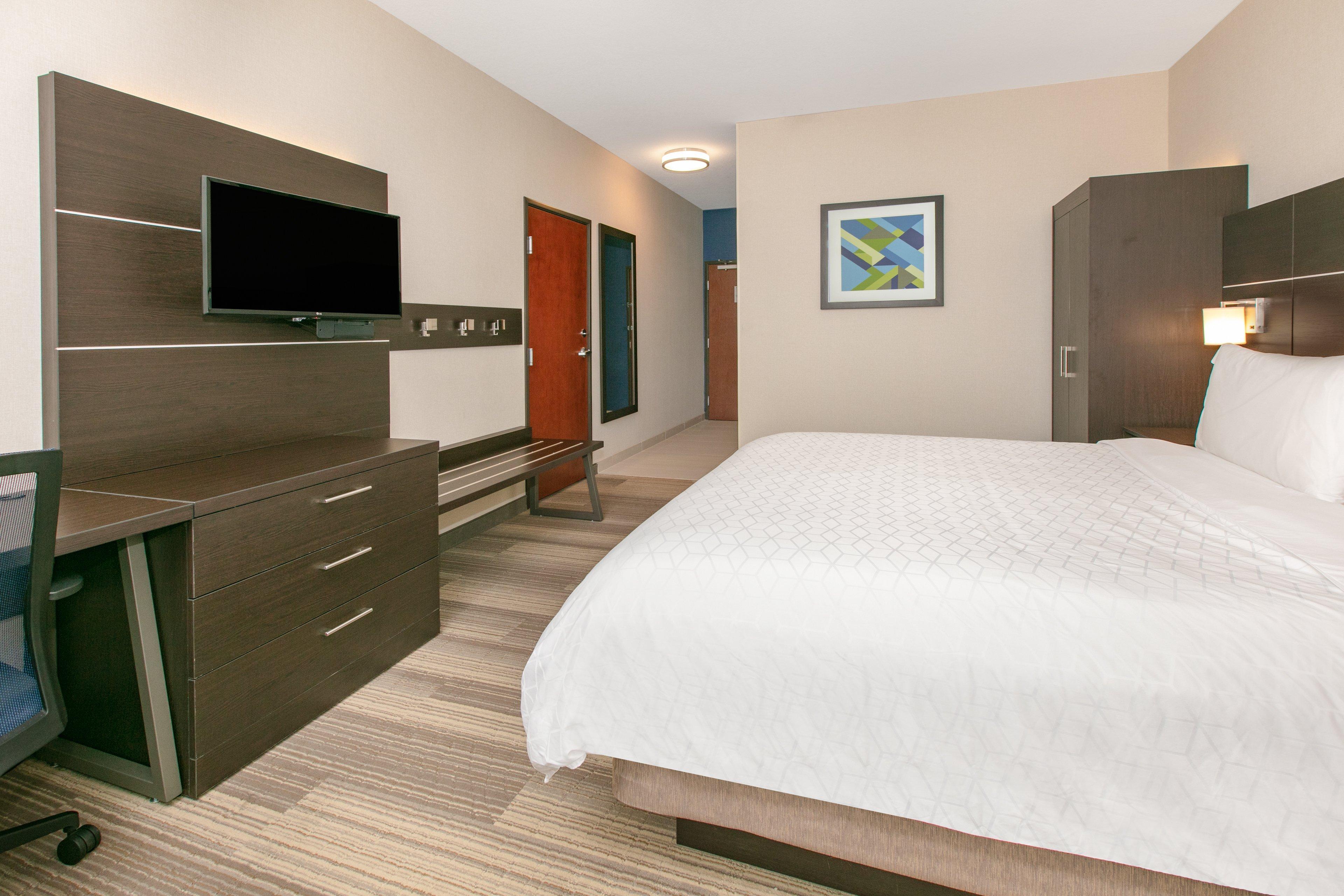 Holiday Inn Express Hotel & Suites Seaside Convention Center By Ihg Exterior photo
